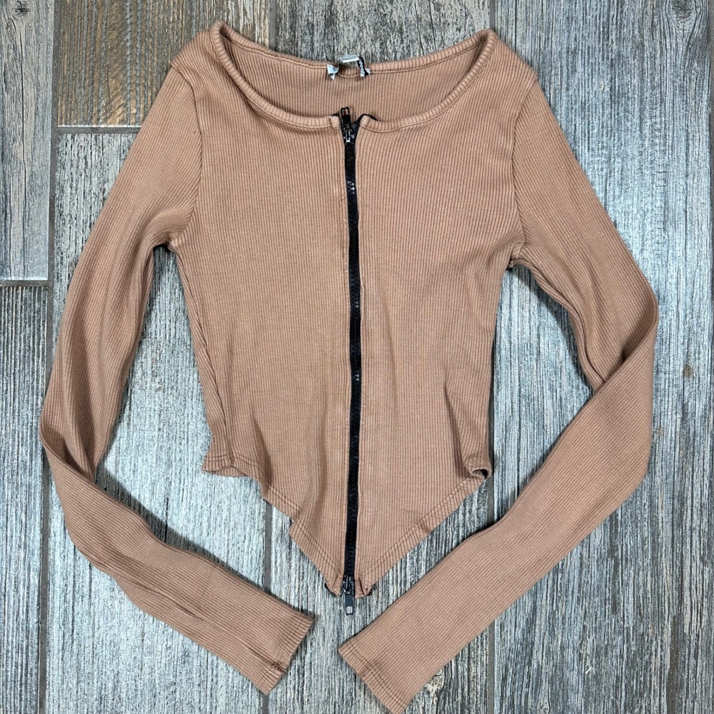Fashion Nova Ribbed Long Sleeve Cropped Zip Up Top Size L